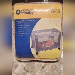 Bassinet netting- excellent condition